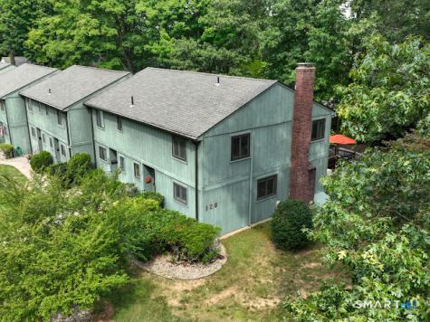 128 Highland Street Manchester CT 06040