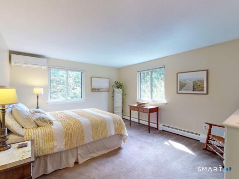 128 Highland Street Manchester CT 06040