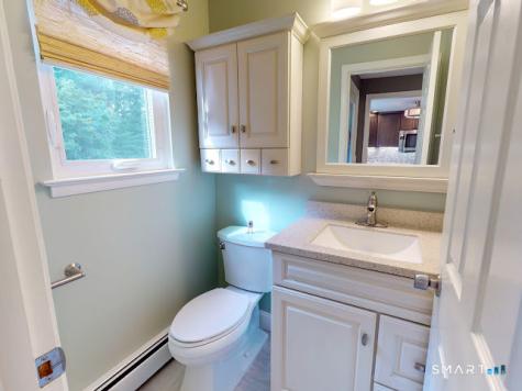 128 Highland Street Manchester CT 06040