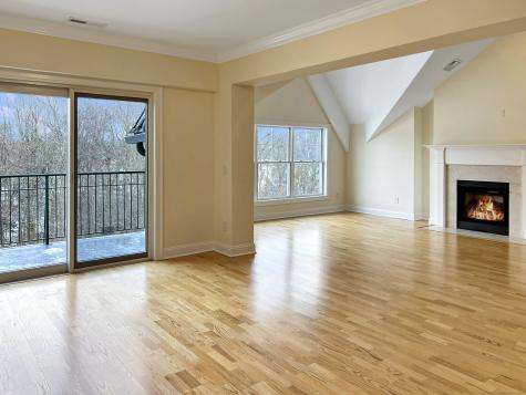 16 Hayestown Road Danbury CT 06811