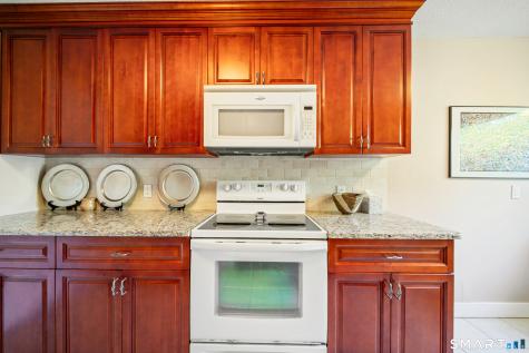397 Krueger Circle Southbury CT 06488