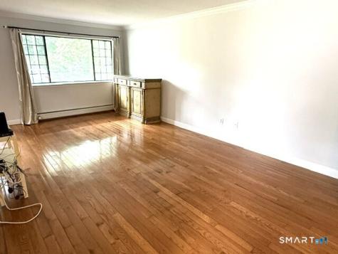 10 Tara Drive Brookfield CT 06804