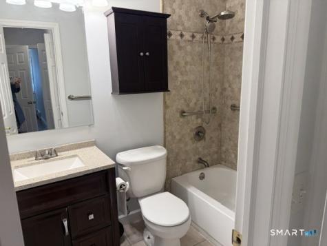 10 Tara Drive Brookfield CT 06804