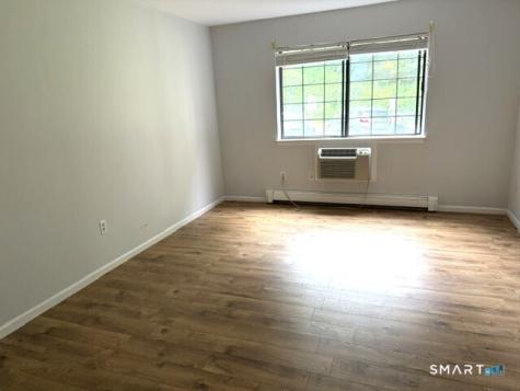 10 Tara Drive Brookfield CT 06804