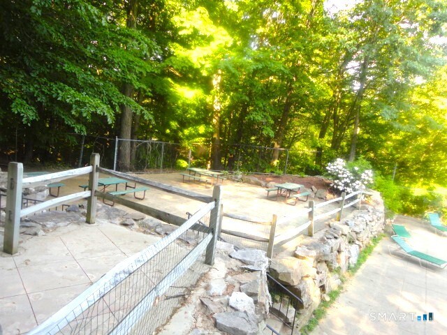 10 Tara Drive Brookfield CT 06804