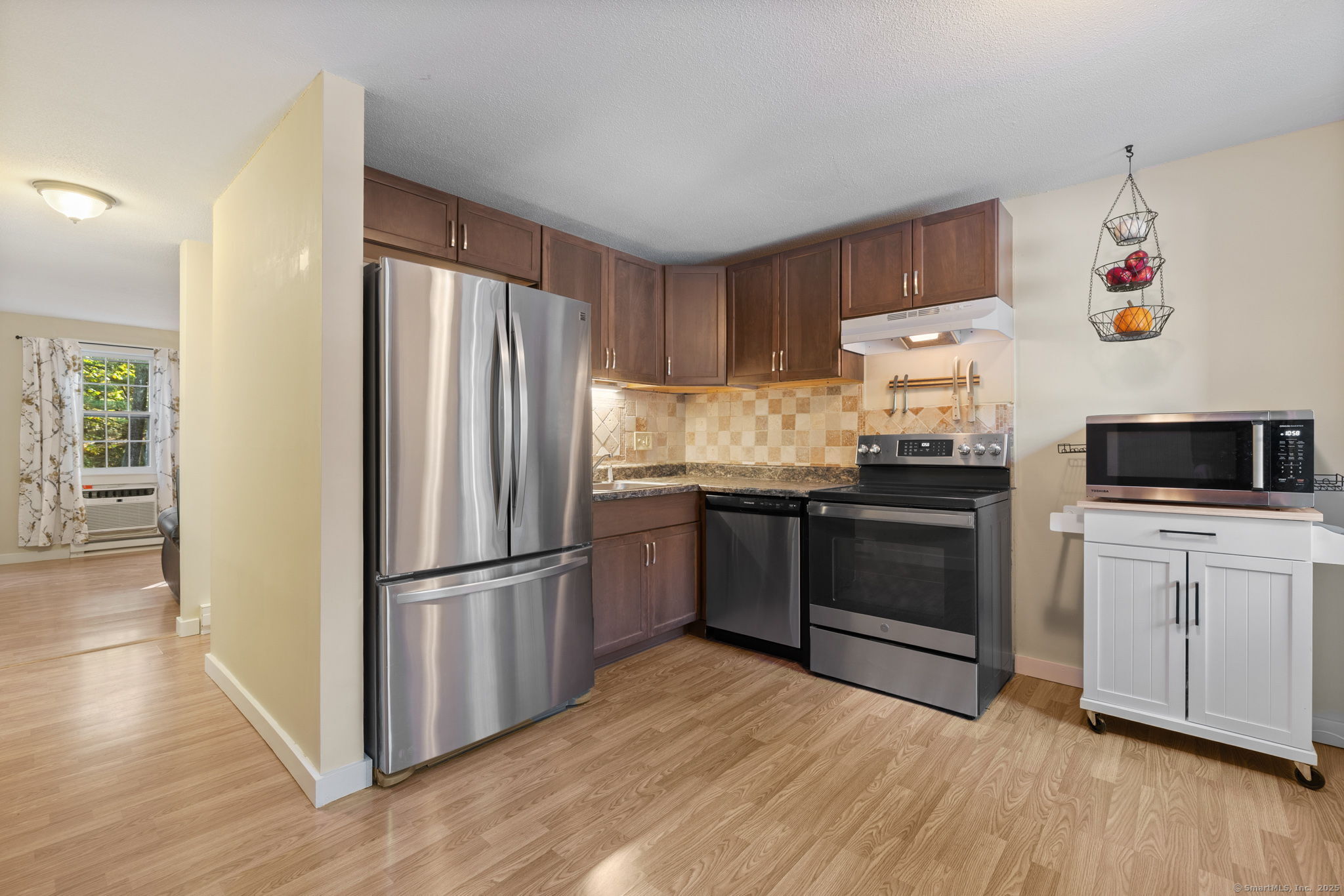 239 Old Farms Road Avon CT 06001