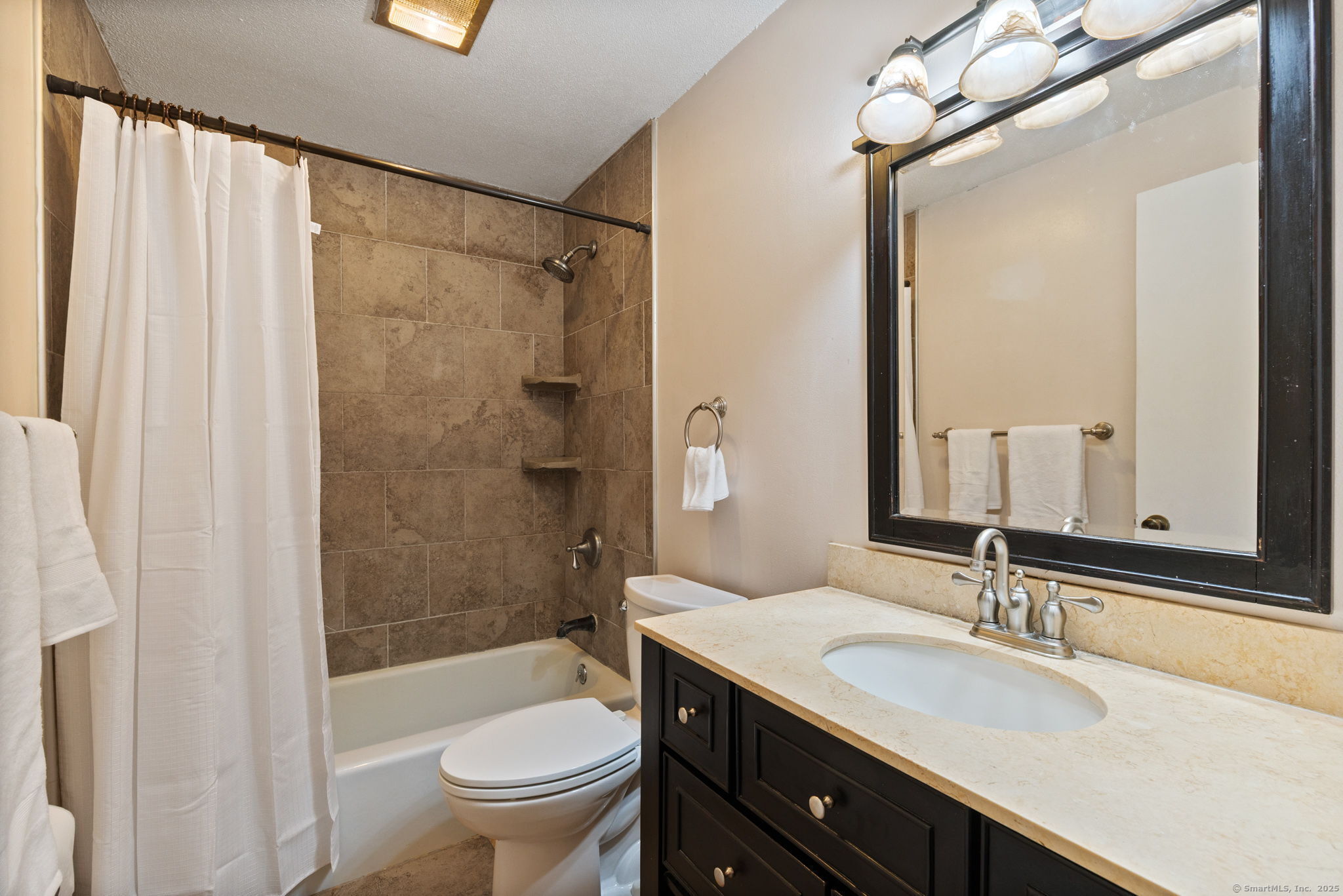 239 Old Farms Road Avon CT 06001