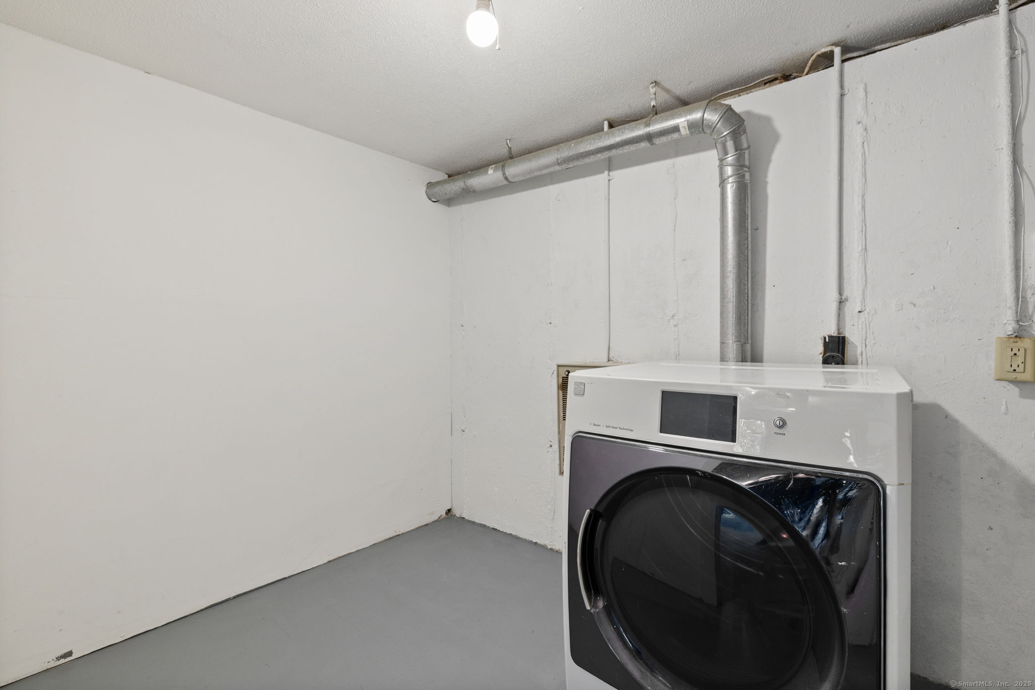 239 Old Farms Road Avon CT 06001