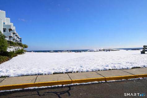 2 Mansfield Grove Road East Haven CT 06512