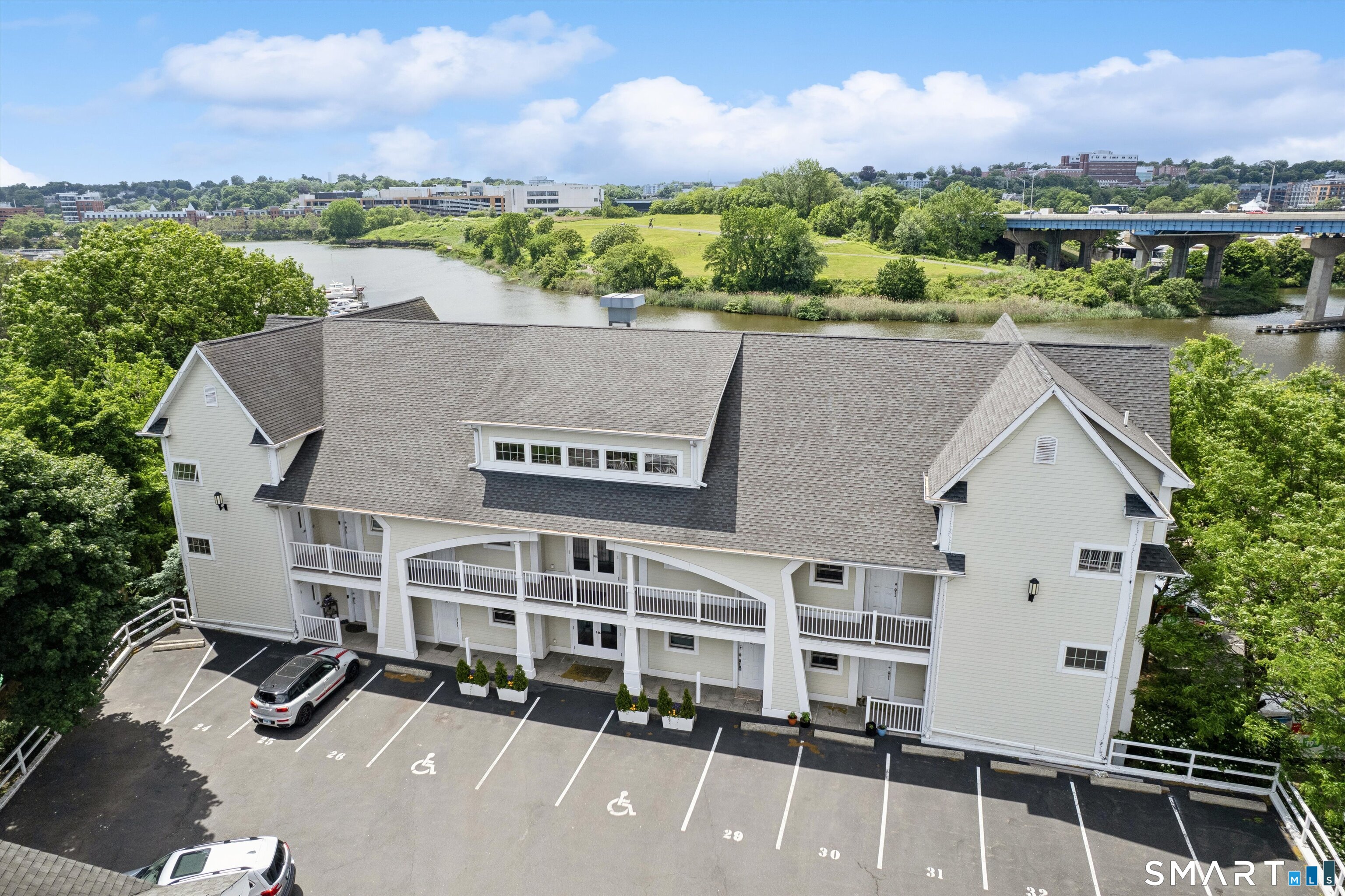 71-B Osborne Avenue Norwalk CT 06855