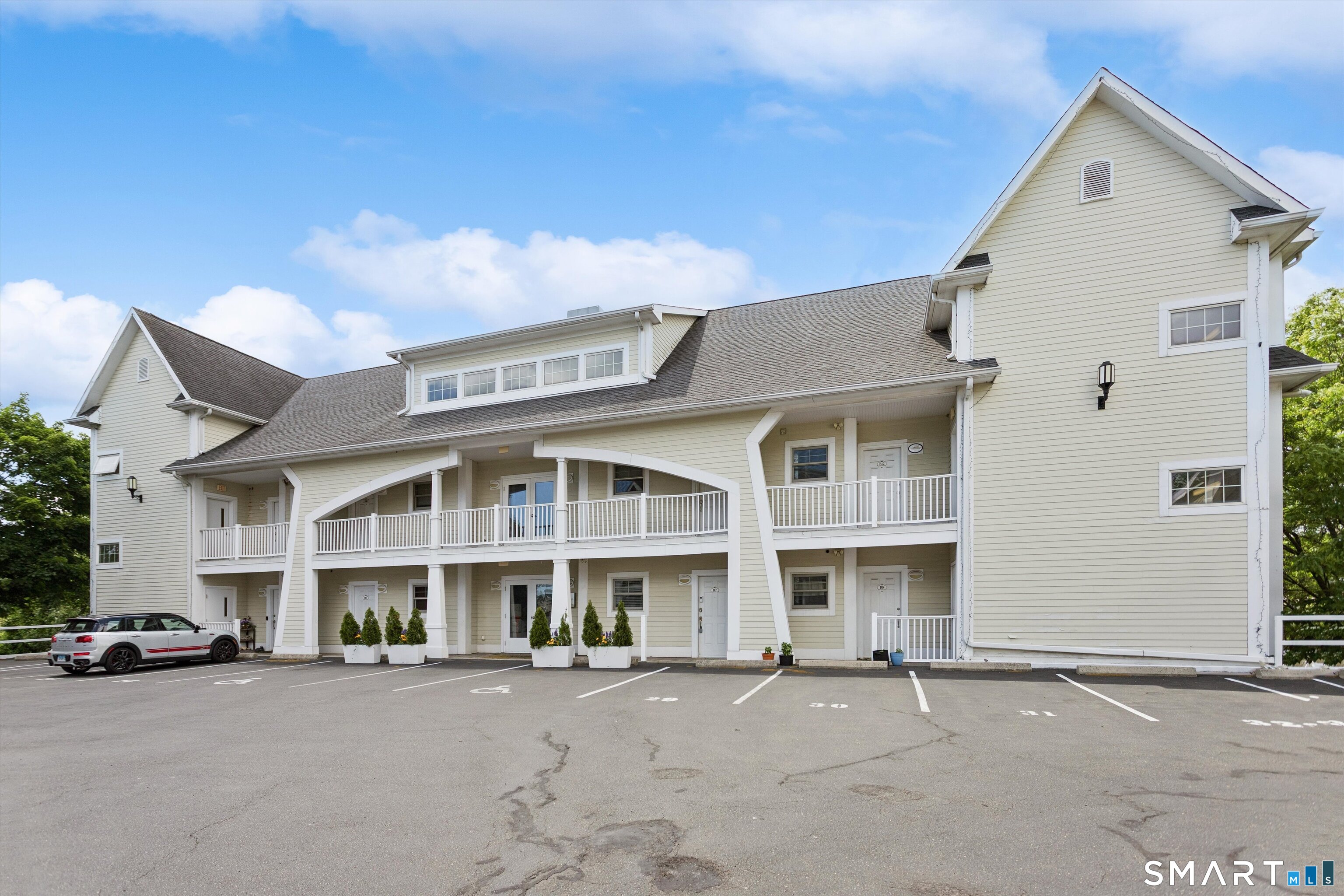 71-B Osborne Avenue Norwalk CT 06855