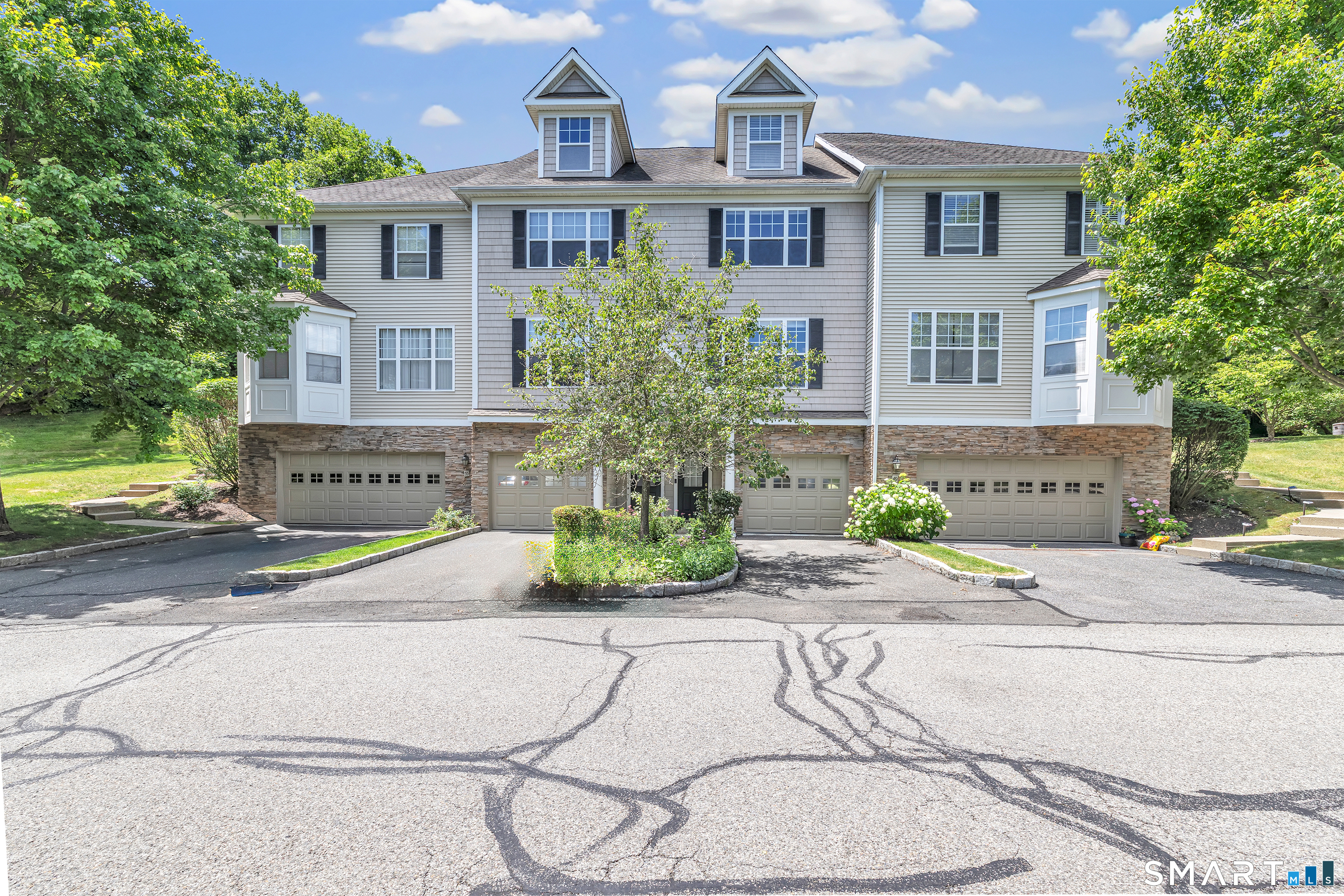 51 Faith Lane Danbury CT 06810