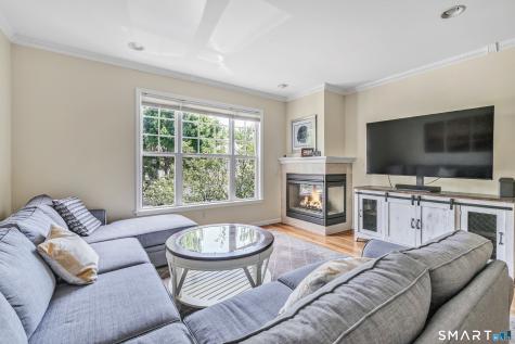 51 Faith Lane Danbury CT 06810