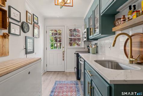 125 Heritage Hill Road New Canaan CT 06840