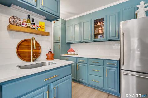 125 Heritage Hill Road New Canaan CT 06840