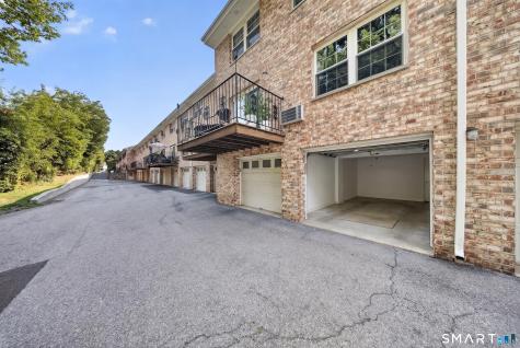 35 Woodway Road Stamford CT 06902