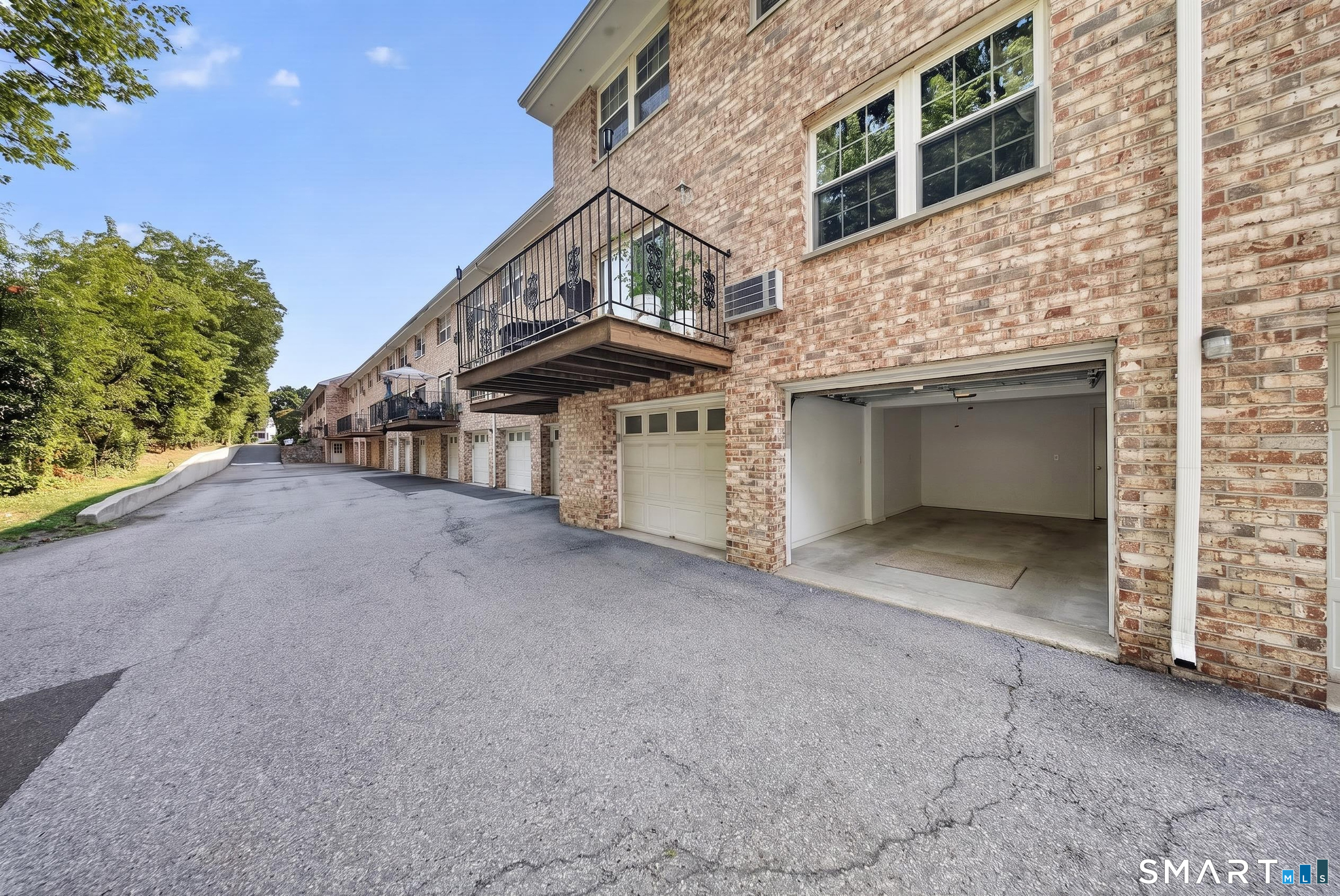 35 Woodway Road Stamford CT 06902