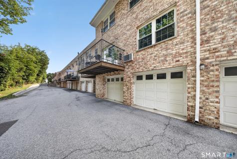 35 Woodway Road Stamford CT 06902