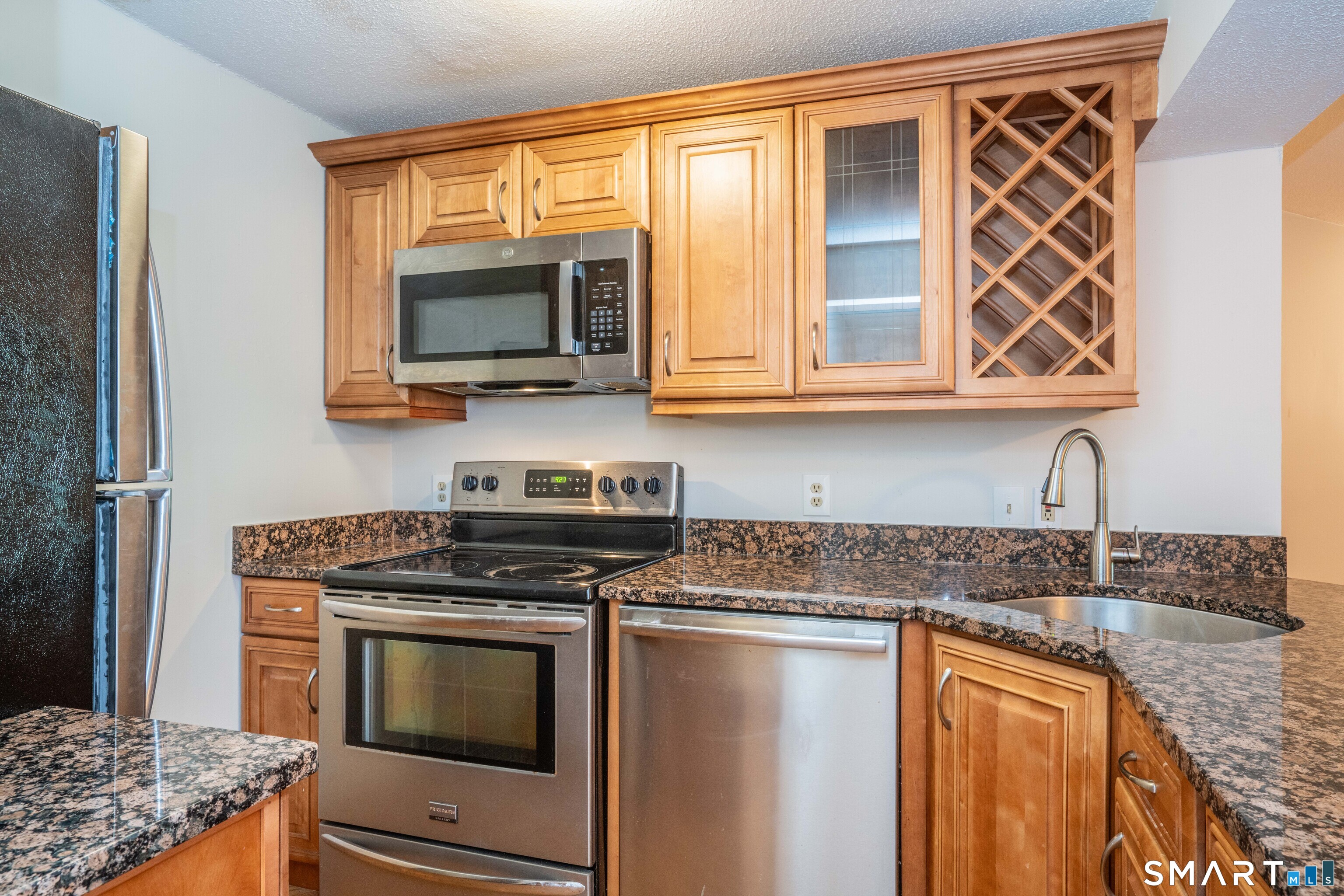 38 North Main Street West Hartford CT 06107