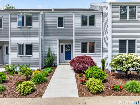 25 Sunset Road Old Saybrook CT 06475