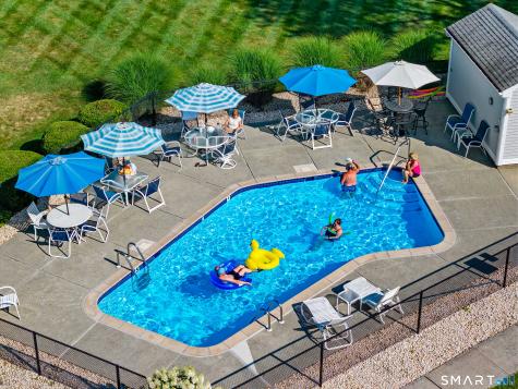 25 Sunset Road Old Saybrook CT 06475