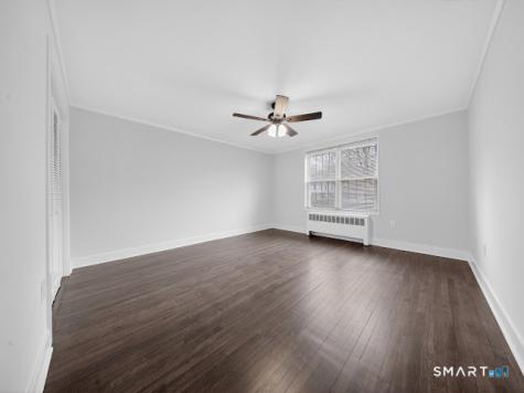 49 Mencel Circle Bridgeport CT 06610
