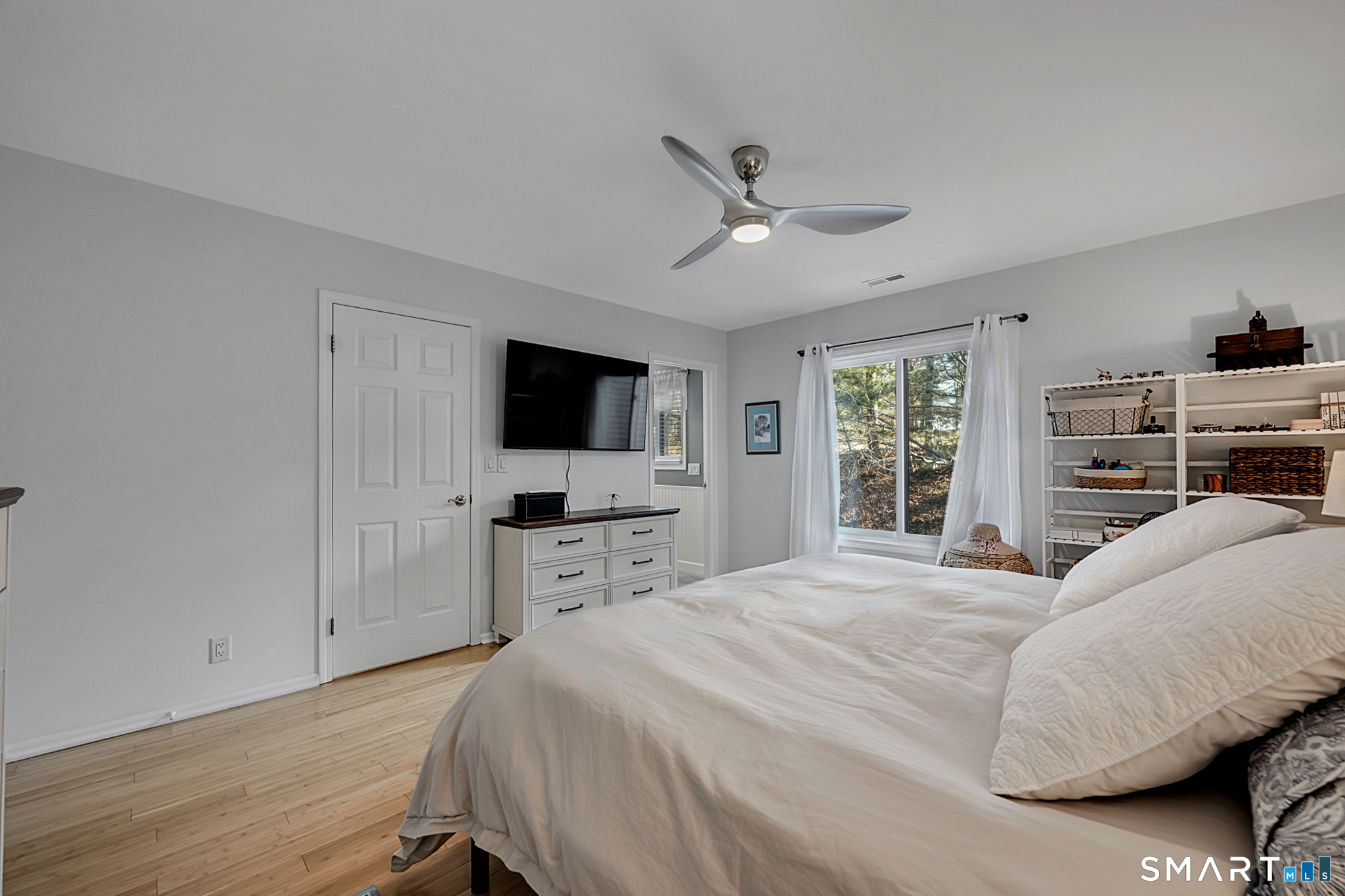 4 Strathmore Lane Avon CT 06001