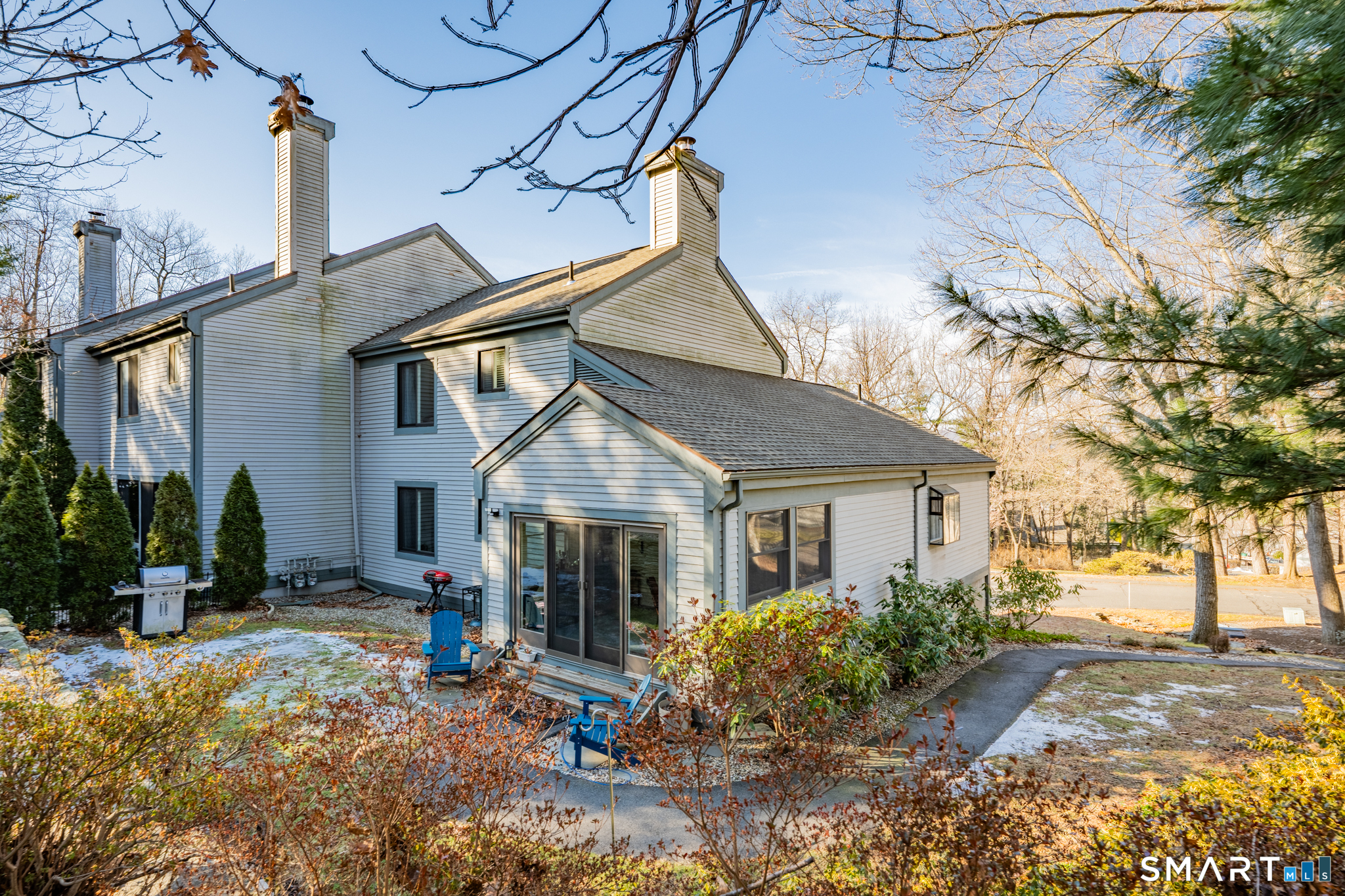 4 Strathmore Lane Avon CT 06001