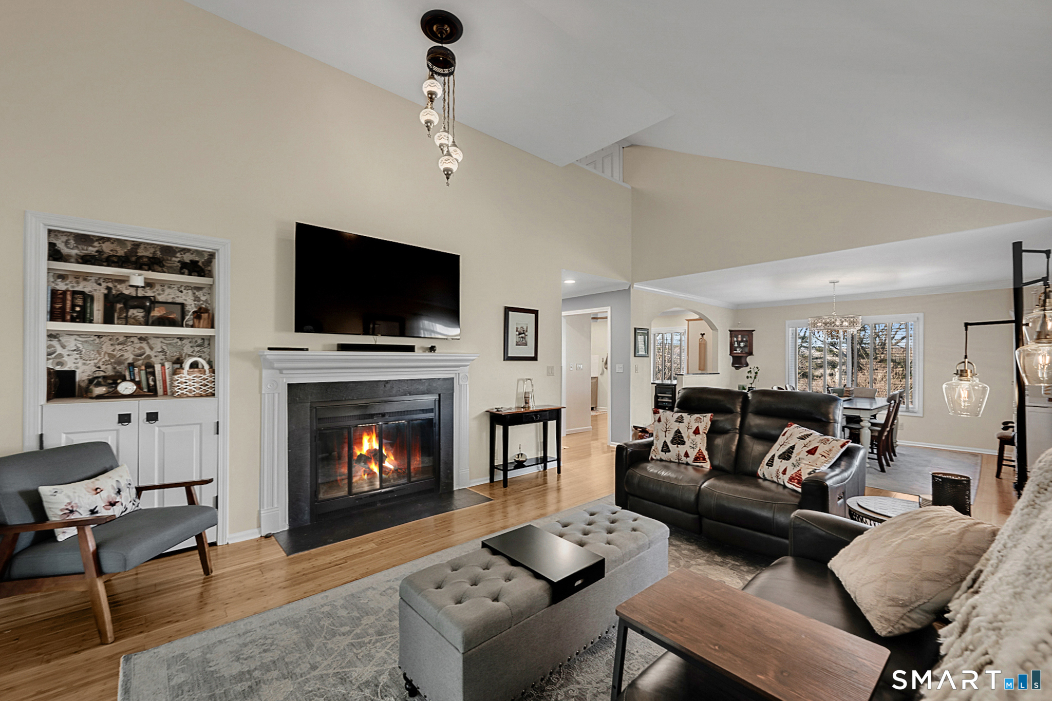 4 Strathmore Lane Avon CT 06001