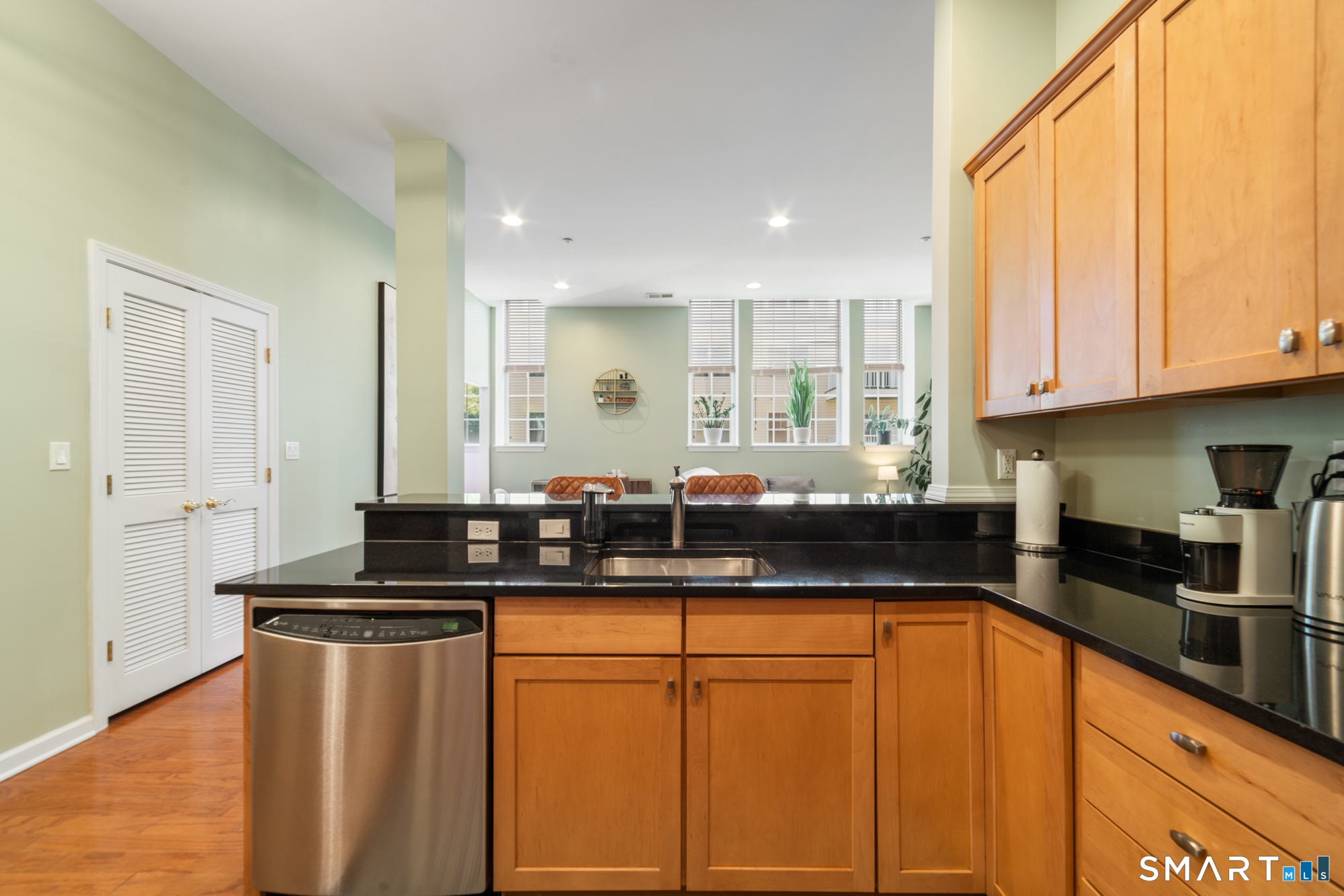 30 Schoolhouse Drive West Hartford CT 06110