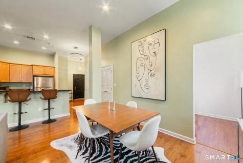 30 Schoolhouse Drive West Hartford CT 06110