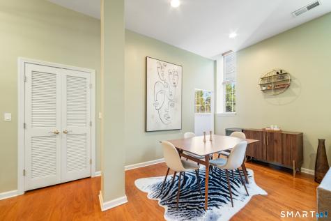 30 Schoolhouse Drive West Hartford CT 06110