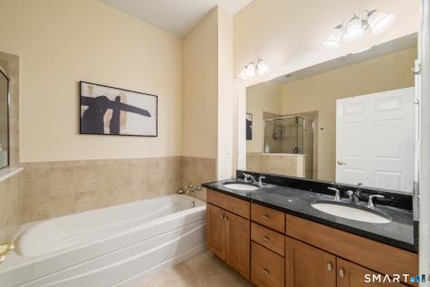 30 Schoolhouse Drive West Hartford CT 06110