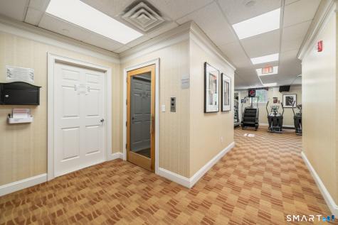 30 Schoolhouse Drive West Hartford CT 06110