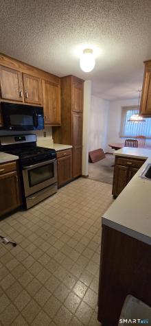 14 Oak Forest Drive Manchester CT 06042