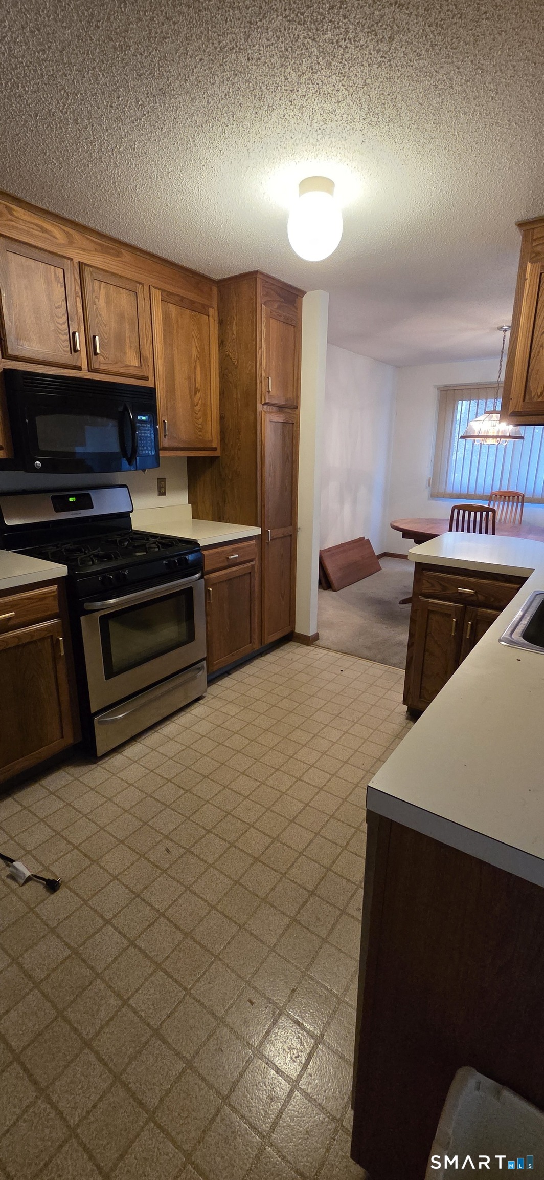 14 Oak Forest Drive Manchester CT 06042