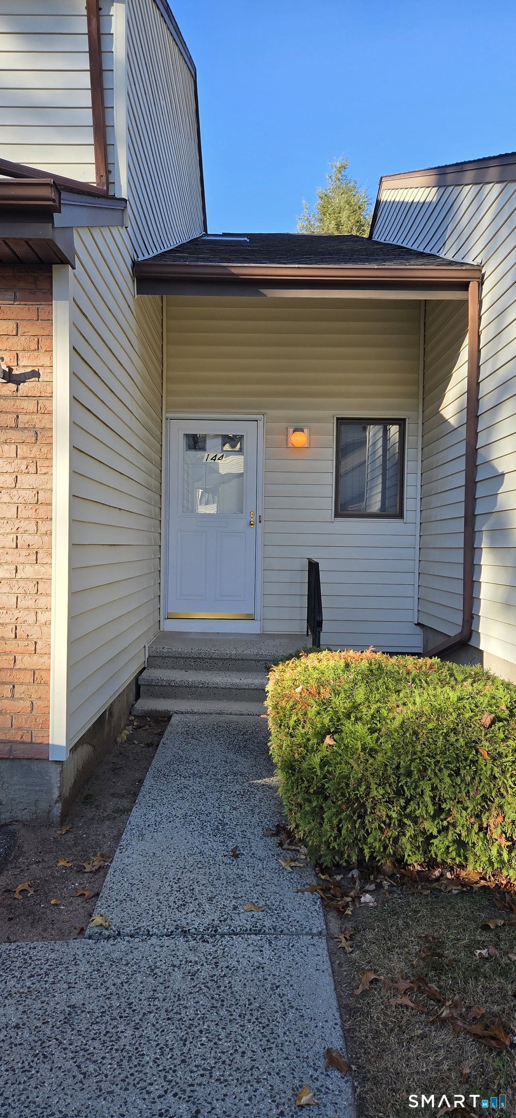 14 Oak Forest Drive Manchester CT 06042