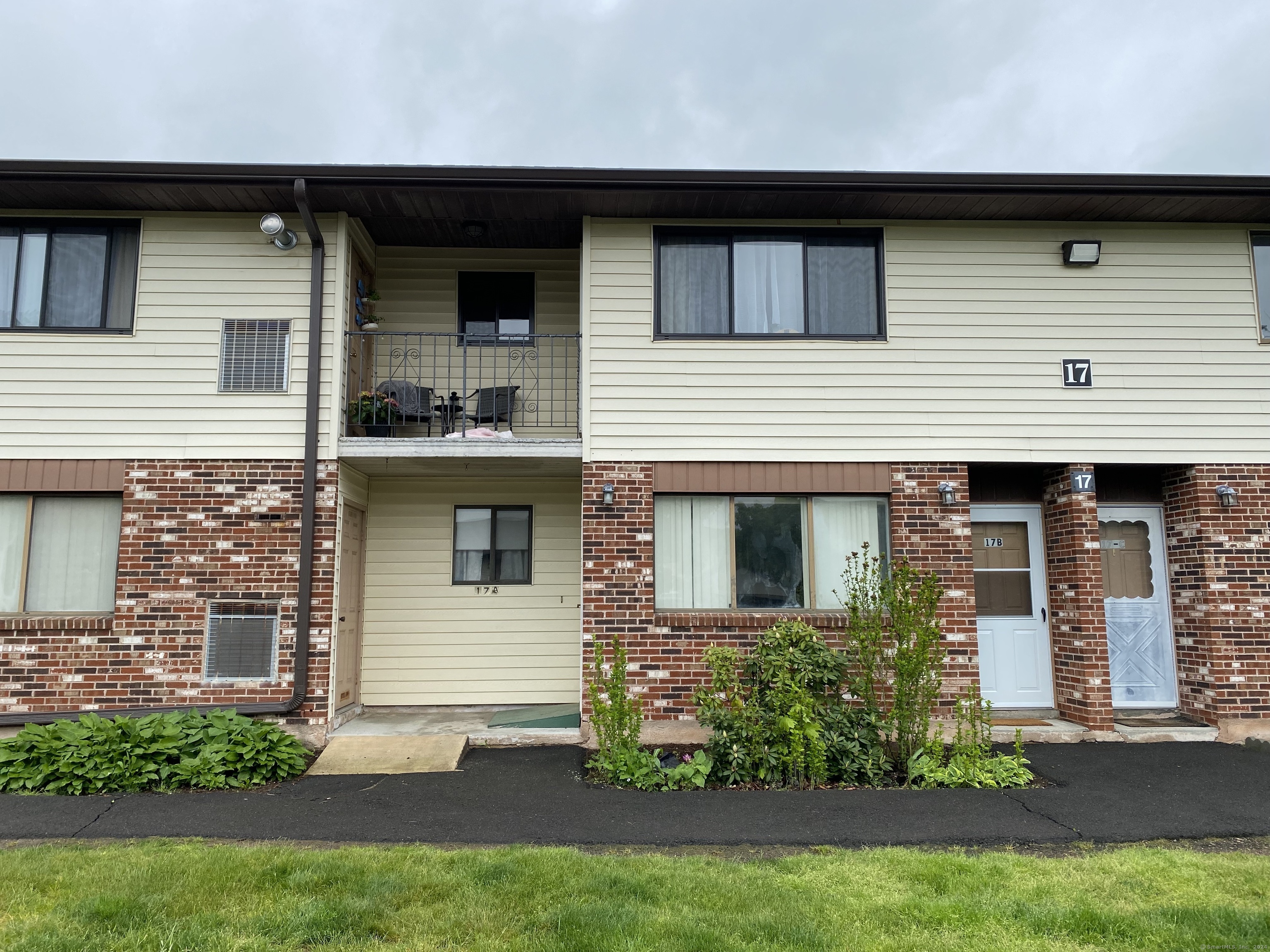 55 Thompson Street East Haven CT 06513