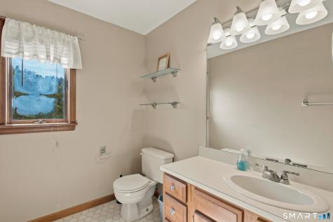 51 Dove Court Windsor Locks CT 06096