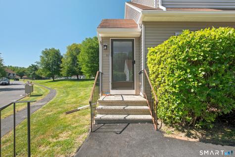 51 Dove Court Windsor Locks CT 06096