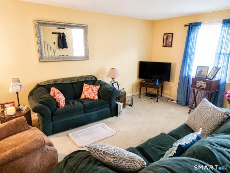 714 Long Hill Road Middletown CT 06457