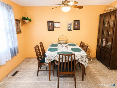 714 Long Hill Road Middletown CT 06457