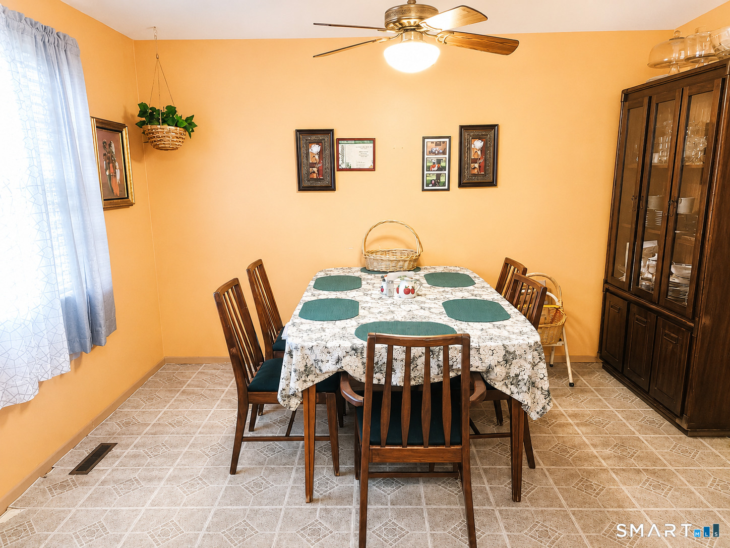 714 Long Hill Road Middletown CT 06457