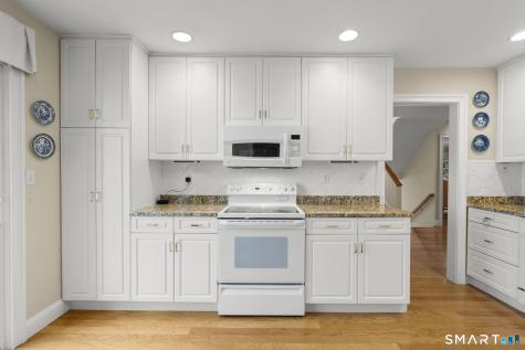 690 Forest Road West Haven CT 06516