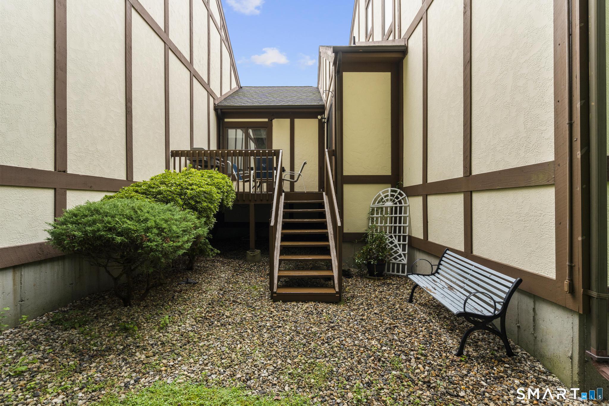 690 Forest Road West Haven CT 06516