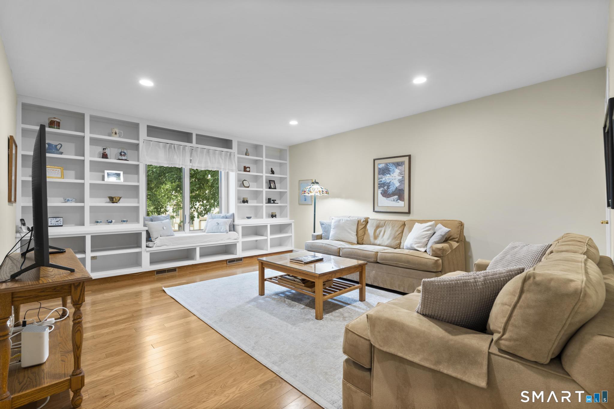 690 Forest Road West Haven CT 06516