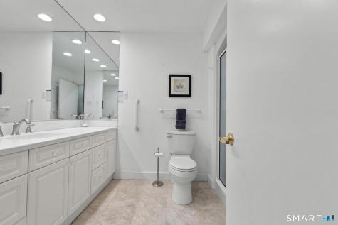 690 Forest Road West Haven CT 06516
