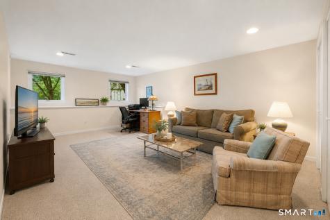 690 Forest Road West Haven CT 06516
