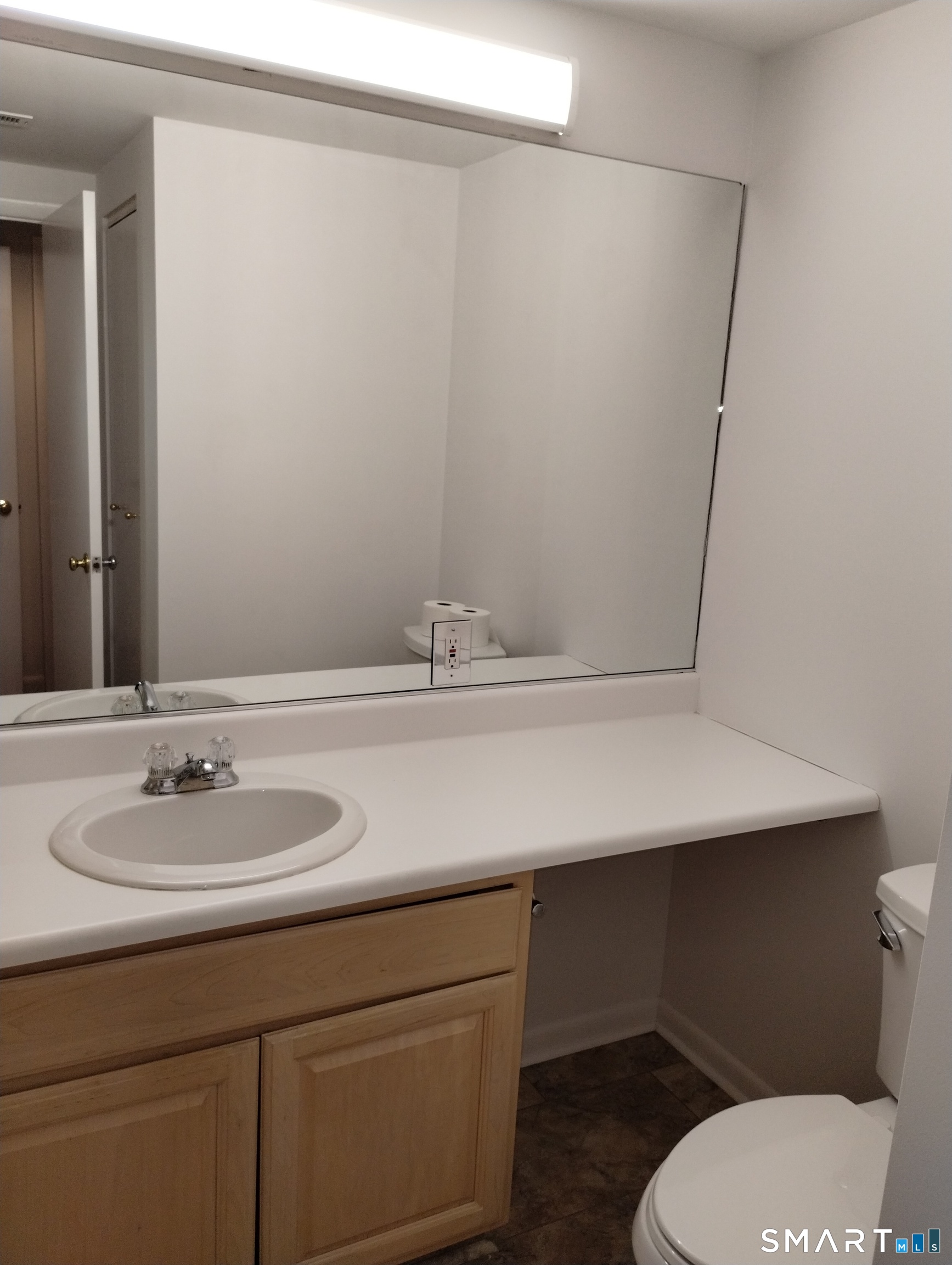 523 Popes Island Road Milford CT 06461