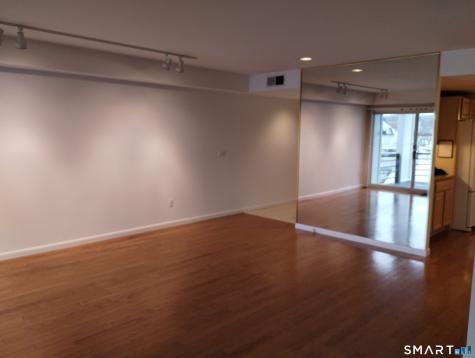523 Popes Island Road Milford CT 06461